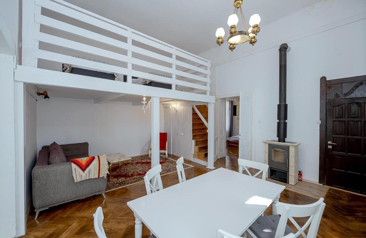 Apartment Konradowka *
